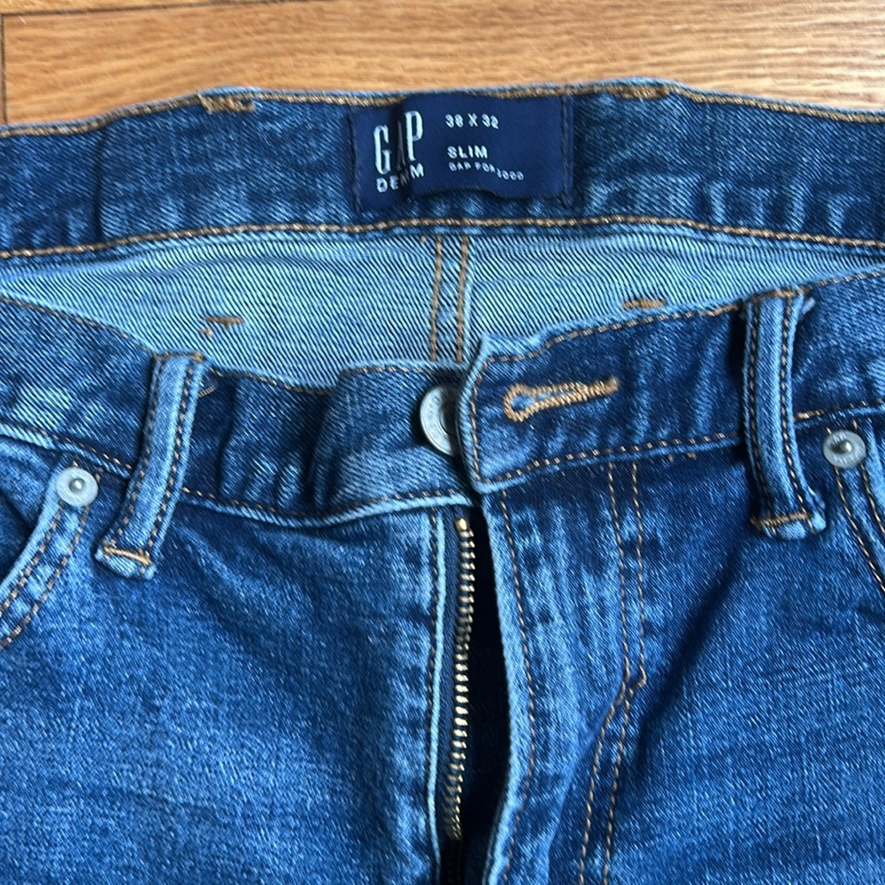 Gap jeans - Picture 2 of 3